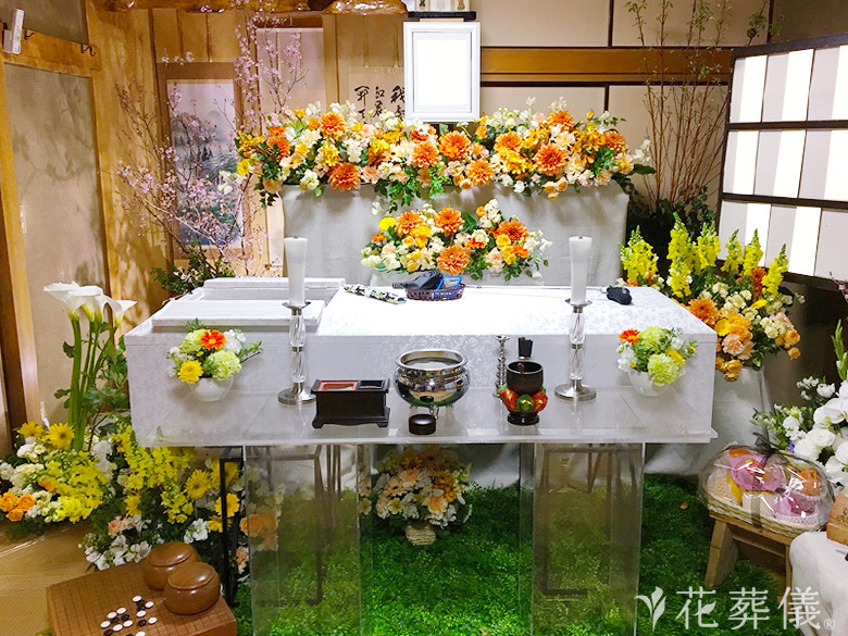 谷塚斎場で葬儀を行ったお客様の祭壇写真01