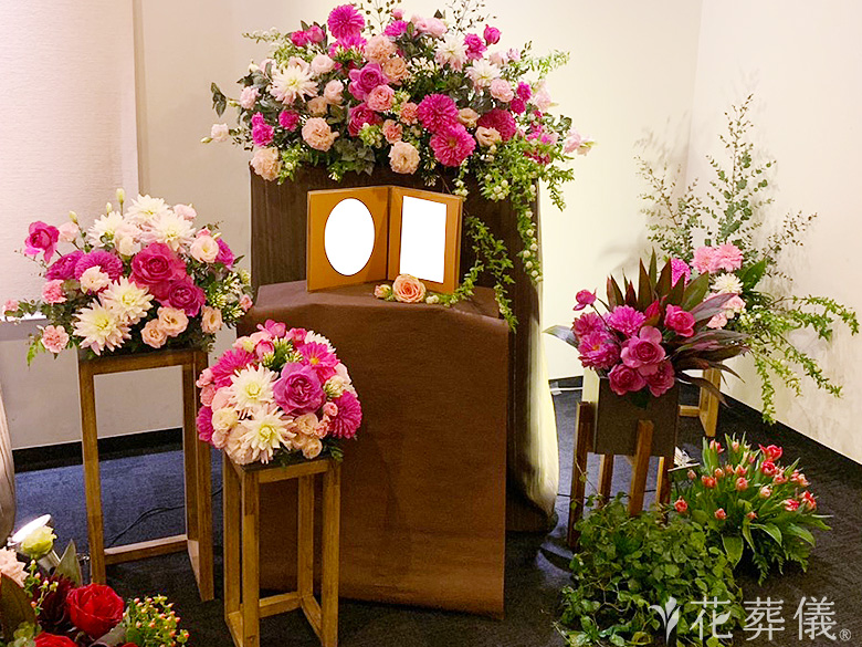 森巖寺開山堂で葬儀を行ったお客様の祭壇写真03