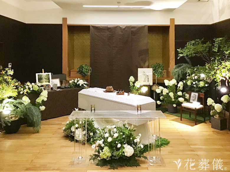 瑠璃光寺　光明殿で葬儀を行ったお客様の祭壇写真03