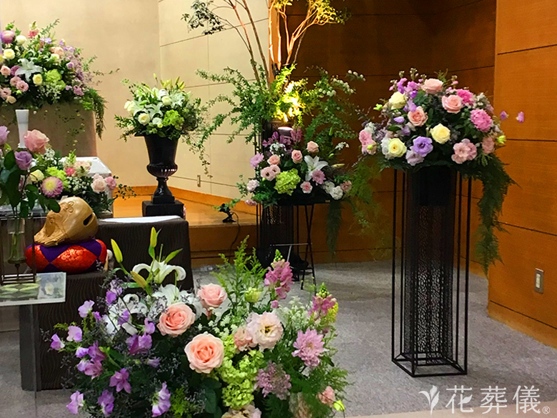 野田市斎場で葬儀を行ったお客様の祭壇写真02