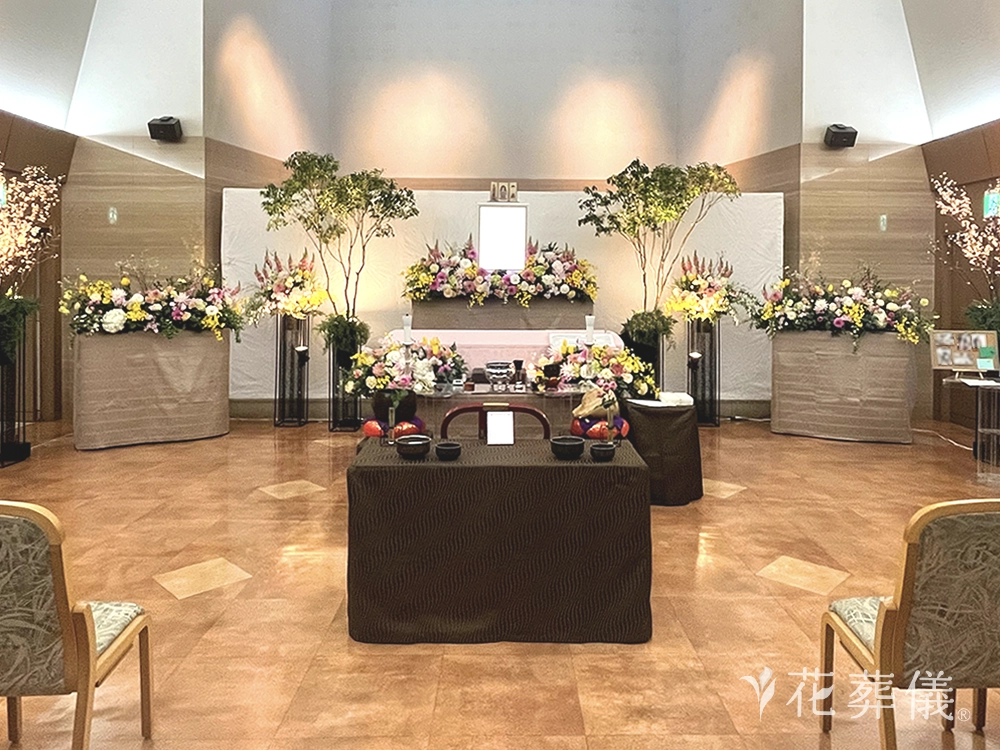ウイングホール柏斎場で葬儀を行ったお客様の祭壇写真02