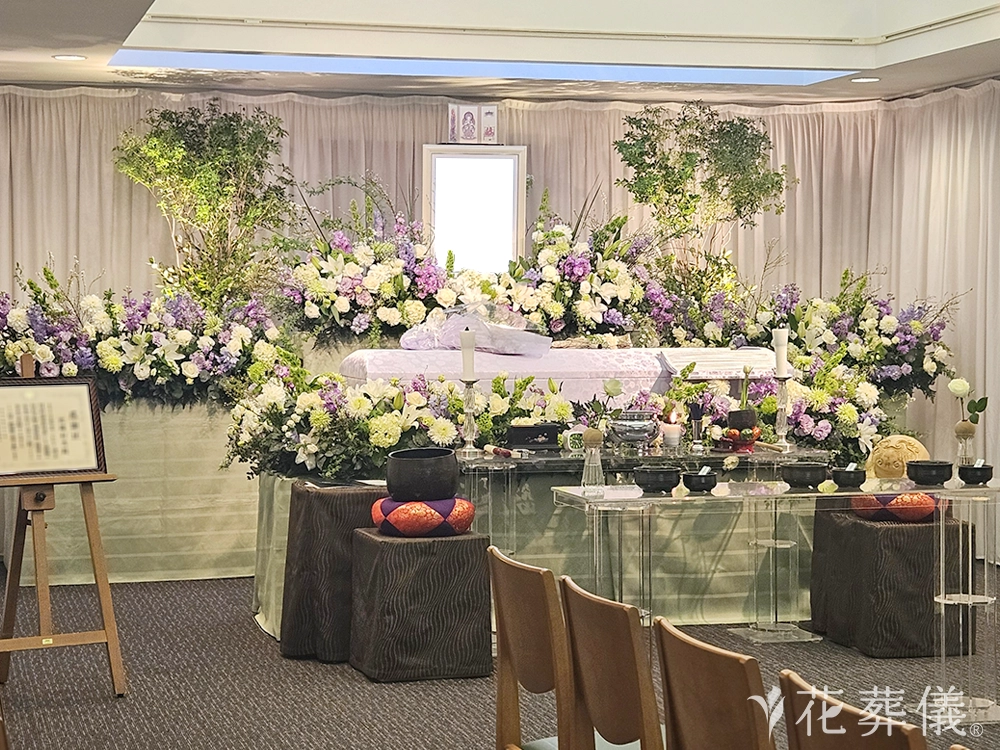 長福寺 長明閣で葬儀を行ったお客様の祭壇写真02