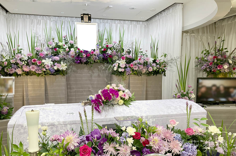 凛との花祭壇